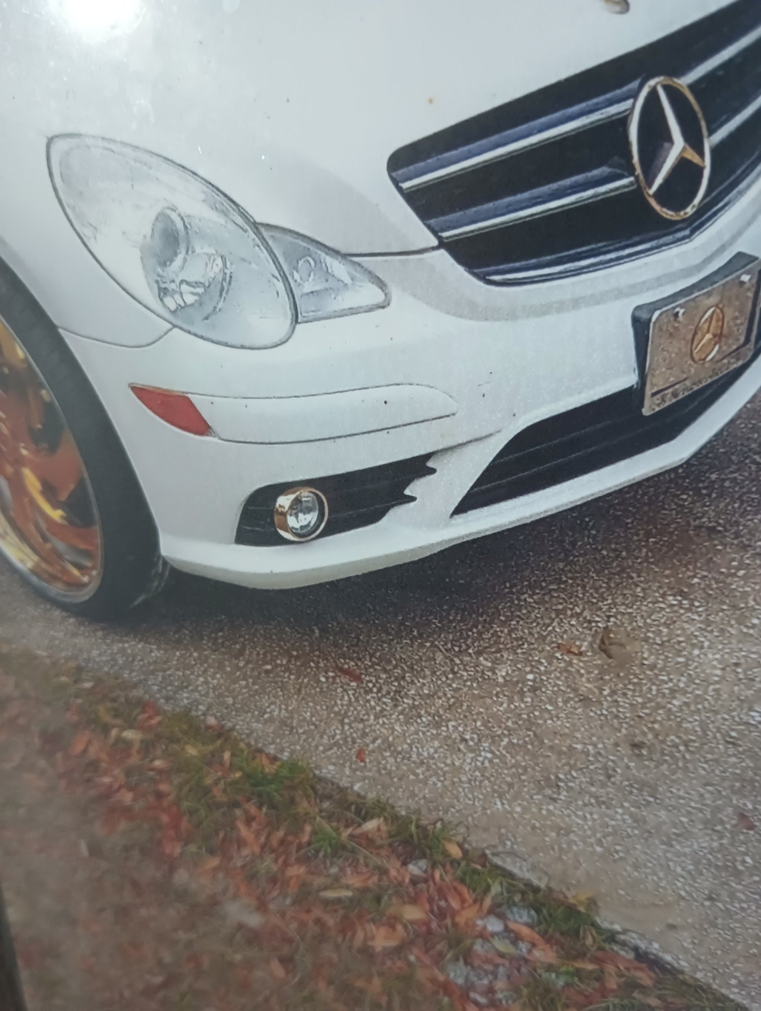 ChromeKarats gold plating work — Mercedes CLS — Gold Star Emblem & Wire Wheels